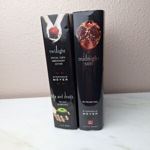 Stephenie Meyer Twilight & Midnight Sun Hardcover Set - Black Red